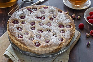 Raspberry frangipane tart