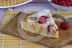 Raspberry frangipane tart