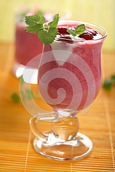 Raspberry with sour milk