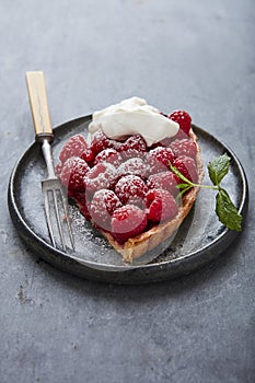 Raspberry tart