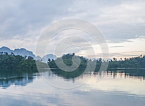 Ratchaprapa Dam (Chaew Lan Dam)