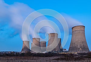 Ratcliffe on Soar Power Station in Nottinghamshire photo