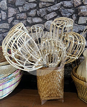 Rattan basket for long-handled fruit-picker