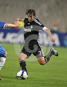 Raul Gonzalez Real Madrid player
