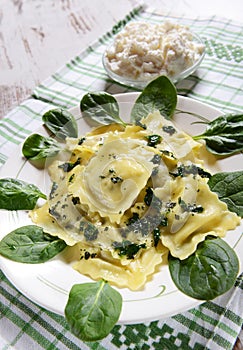 Ravioli with spinach