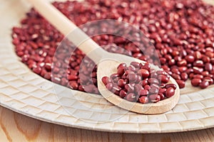 Raw adzuki red beans