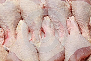 Raw chicken drumsticks