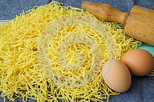 Raw egg noodles