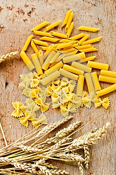 Raw farfalle and tortiglioni pasta