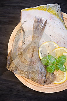 Raw fish sole lemon basil
