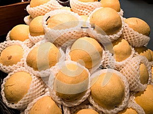 Raw fruit Chinese pear in supermarket