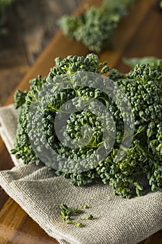 Raw Green Organic Broccolini