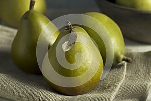 Raw Green Organic Seckel Pears