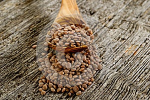 Raw lentils