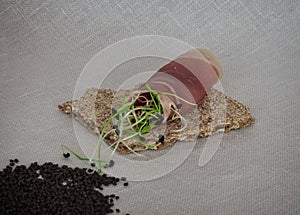 The raw onion sprouts with ham