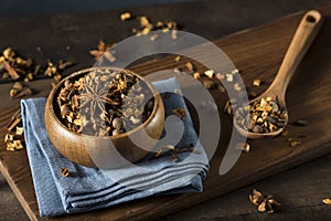 Raw Organic Dry Mulling Spices