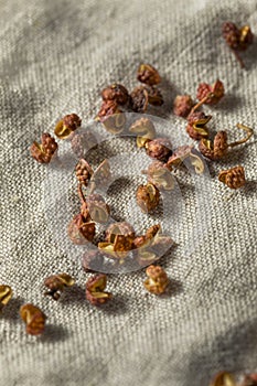 Raw Organic Dry Szechuan Peppercorns