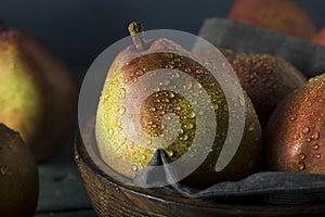 Raw Organic Red Anjou Pears