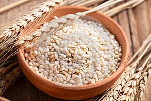 Raw peeled barley grains  (Hordeum vulgare