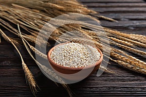 Raw peeled barley grains  (Hordeum vulgare