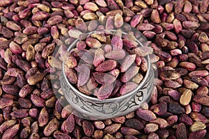 Raw pistachios, bulk organic. Pistachio Pistachio, Siirt pistachio Urfa pistachio natural natural agriculture, hand labor