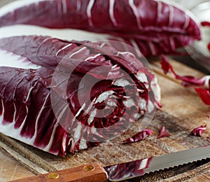 Raw red chicory