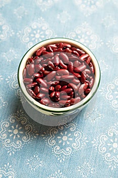 Raw red kidney beans