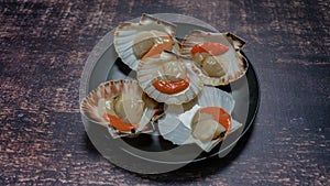 raw scallops ready to be put in the oven