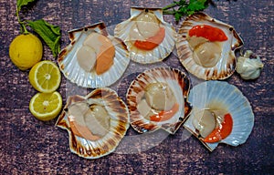 raw scallops ready to be put in the oven