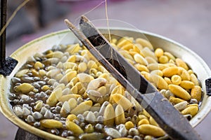 Raw silk conversion raw silk conversion thread