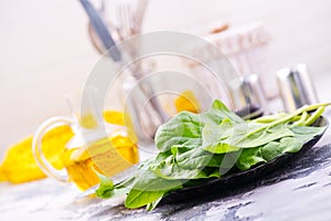 Raw spinach