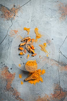 Raw turmeric root curcuma longa powder