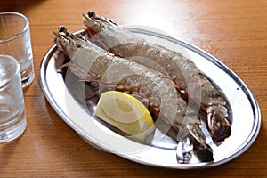 Raw uncook shrimp seafood