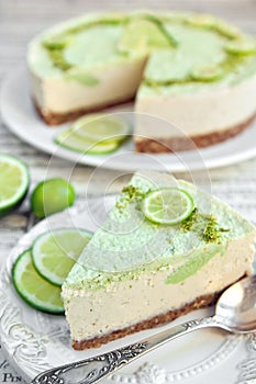 Raw vegan lime cheesecake