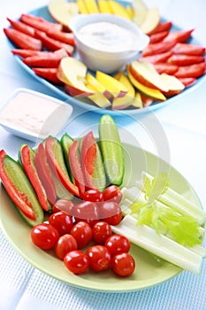 Raw vegetable and fruits with dip