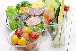 Raw vegetables with assorted mayonnaise sauce