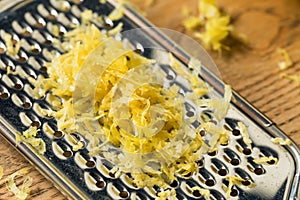 Raw Yellow Organic Lemon Zest