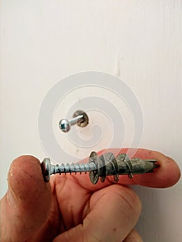 Rawl wall plug fixing