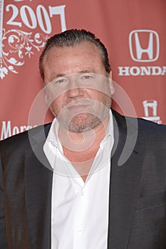 Ray Winstone