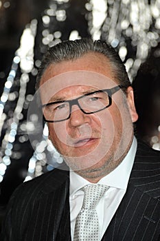Ray Winstone