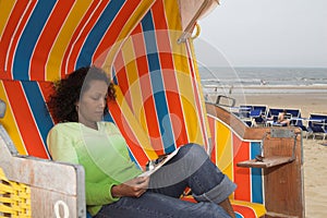 Reading a magazine photo