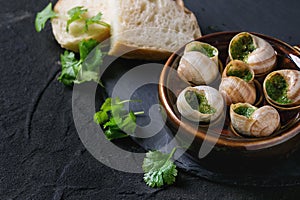 Ready to eat Escargots de Bourgogne snails
