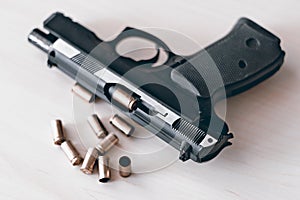 Real hand gun pistole 9mm