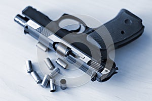 Real hand gun pistole 9mm