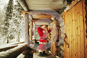 The real Santa Claus knocks on the door.