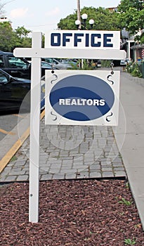 Realtors Sign.