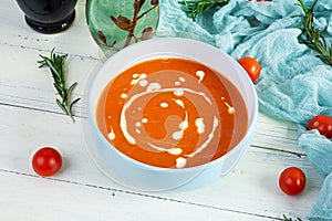 Ð¡ream soup of tomatoes and pepper. Hot tomato soup in bowl