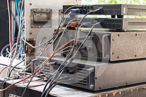 Rear amplifier switch button and wires