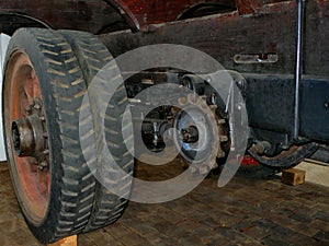 Rear axle detail of Saurer Caminhao Typ 5TK from Brasil Ã¢â¬â 1911 photo