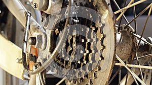 Rear MTB cassette with chain